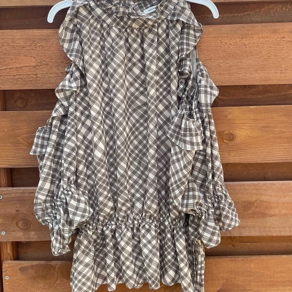 Max Studio Ruffle Top - Picture 6 of 10